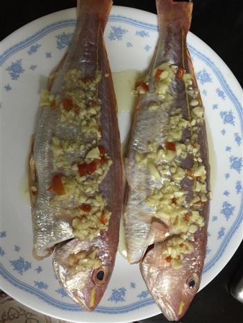 蒜蓉蒸红衫魚怎么做,蒜蓉蒸红衫魚怎么做好吃,蒜蓉蒸红衫魚做法