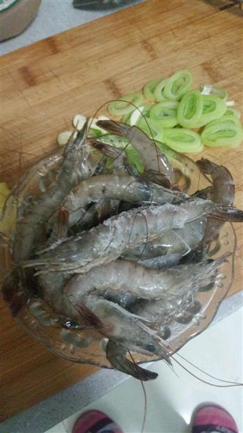 青虾萝卜粉条汤怎么做,青虾萝卜粉条汤怎么做好吃,青虾萝卜粉条汤做法 青虾萝卜粉条汤怎么做,青虾萝卜粉条汤怎么做好吃,青虾萝卜粉条汤做法