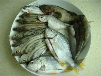 杂鱼豆腐汤怎么做,杂鱼豆腐汤怎么做好吃,杂鱼豆腐汤做法