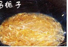 酸辣萝卜汤怎么做，酸辣萝卜汤怎么做好吃，酸辣萝卜汤做法