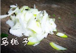酸辣萝卜汤怎么做，酸辣萝卜汤怎么做好吃，酸辣萝卜汤做法