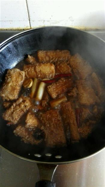 传统炖带鱼怎么做，传统炖带鱼怎么做好吃，传统炖带鱼做法