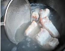 田园腔骨汤怎么做,田园腔骨汤怎么做好吃,田园腔骨汤做法