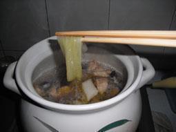 花菇山药煲鸡汤怎么做,花菇山药煲鸡汤怎么做好吃,花菇山药煲鸡汤做法 花菇山药煲鸡汤怎么做,花菇山药煲鸡汤怎么做好吃,花菇山药煲鸡汤做法