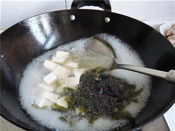 豆腐紫菜汤怎么做，豆腐紫菜汤怎么做好吃，豆腐紫菜汤做法