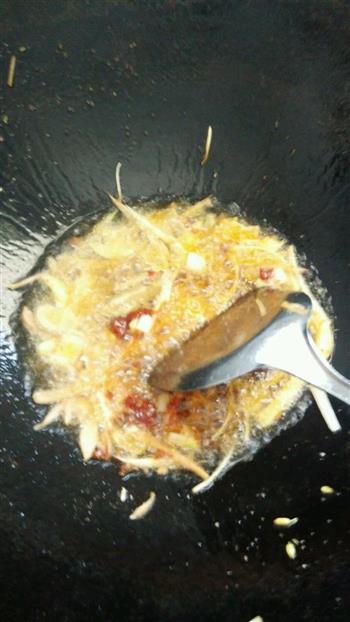 红烧裸斑鱼怎么做，红烧裸斑鱼怎么做好吃，红烧裸斑鱼做法