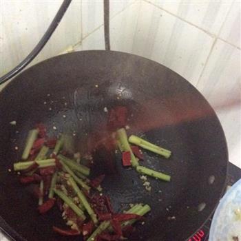 干煸鱿鱼须怎么做,干煸鱿鱼须怎么做好吃,干煸鱿鱼须做法 干煸鱿鱼须怎么做,干煸鱿鱼须怎么做好吃,干煸鱿鱼须做法