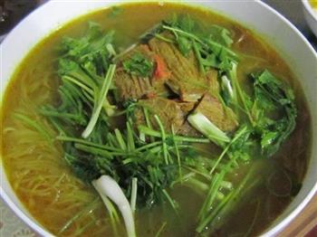 咖喱米线牛肉汤怎么做,咖喱米线牛肉汤怎么做好吃,咖喱米线牛肉汤做法 咖喱米线牛肉汤怎么做,咖喱米线牛肉汤怎么做好吃,咖喱米线牛肉汤做法