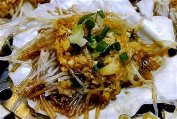 简单海鲜-蒜蓉粉丝蒸元贝怎么做，简单海鲜-蒜蓉粉丝蒸元贝怎么做好吃，简单海鲜-蒜蓉粉丝蒸元贝做法