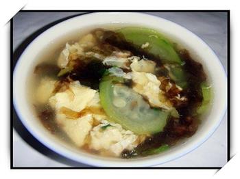 丝瓜紫菜蛋汤怎么做,丝瓜紫菜蛋汤怎么做好吃,丝瓜紫菜蛋汤做法 丝瓜紫菜蛋汤怎么做,丝瓜紫菜蛋汤怎么做好吃,丝瓜紫菜蛋汤做法