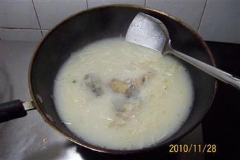 蒜苗萝卜鲈鱼汤怎么做,蒜苗萝卜鲈鱼汤怎么做好吃,蒜苗萝卜鲈鱼汤做法 蒜苗萝卜鲈鱼汤怎么做,蒜苗萝卜鲈鱼汤怎么做好吃,蒜苗萝卜鲈鱼汤做法