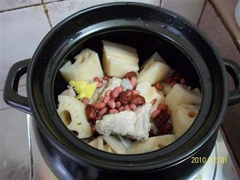 莲藕龙骨汤怎么做,莲藕龙骨汤怎么做好吃,莲藕龙骨汤做法 莲藕龙骨汤怎么做,莲藕龙骨汤怎么做好吃,莲藕龙骨汤做法
