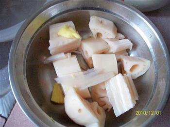 莲藕龙骨汤怎么做,莲藕龙骨汤怎么做好吃,莲藕龙骨汤做法 莲藕龙骨汤怎么做,莲藕龙骨汤怎么做好吃,莲藕龙骨汤做法