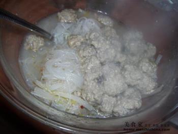 白萝卜粉丝丸子汤怎么做,白萝卜粉丝丸子汤怎么做好吃,白萝卜粉丝丸子汤做法 白萝卜粉丝丸子汤怎么做,白萝卜粉丝丸子汤怎么做好吃,白萝卜粉丝丸子汤做法