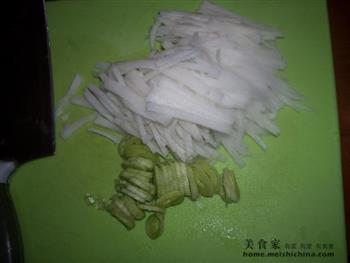 白萝卜粉丝丸子汤怎么做,白萝卜粉丝丸子汤怎么做好吃,白萝卜粉丝丸子汤做法 白萝卜粉丝丸子汤怎么做,白萝卜粉丝丸子汤怎么做好吃,白萝卜粉丝丸子汤做法