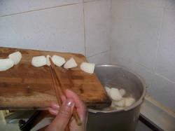 山药马蹄腿骨汤怎么做,山药马蹄腿骨汤怎么做好吃,山药马蹄腿骨汤做法 山药马蹄腿骨汤怎么做,山药马蹄腿骨汤怎么做好吃,山药马蹄腿骨汤做法