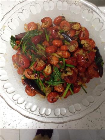 爆炒龙虾尾怎么做,爆炒龙虾尾怎么做好吃,爆炒龙虾尾做法