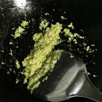 黄金蟹斗怎么做,黄金蟹斗怎么做好吃,黄金蟹斗做法 黄金蟹斗怎么做,黄金蟹斗怎么做好吃,黄金蟹斗做法