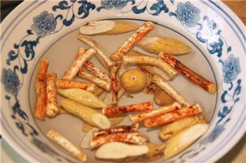 牛大力五指毛桃汤怎么做，牛大力五指毛桃汤怎么做好吃，牛大力五指毛桃汤做法