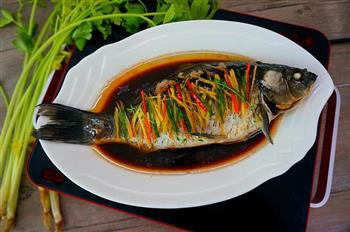 健康饮食-清蒸鲫鱼怎么做,健康饮食-清蒸鲫鱼怎么做好吃,健康饮食-清蒸鲫鱼做法 健康饮食-清蒸鲫鱼怎么做,健康饮食-清蒸鲫鱼怎么做好吃,健康饮食-清蒸鲫鱼做法