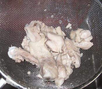 奶香椰汁鸡怎么做,奶香椰汁鸡怎么做好吃,奶香椰汁鸡做法 奶香椰汁鸡怎么做,奶香椰汁鸡怎么做好吃,奶香椰汁鸡做法