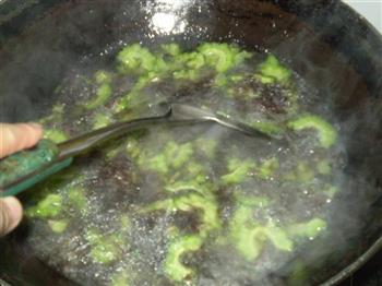 苦瓜蛋汤怎么做,苦瓜蛋汤怎么做好吃,苦瓜蛋汤做法 苦瓜蛋汤怎么做,苦瓜蛋汤怎么做好吃,苦瓜蛋汤做法