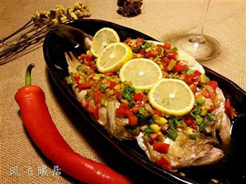 柠汁鲈鱼怎么做,柠汁鲈鱼怎么做好吃,柠汁鲈鱼做法 柠汁鲈鱼怎么做,柠汁鲈鱼怎么做好吃,柠汁鲈鱼做法