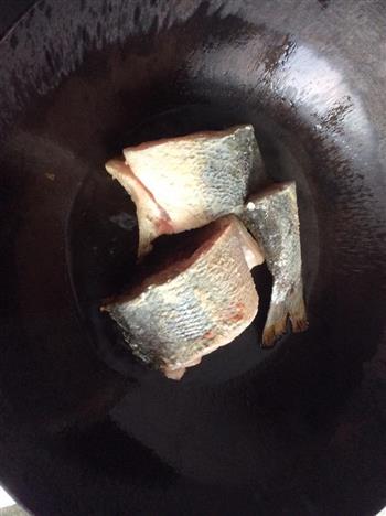 家常熬鲈鱼怎么做,家常熬鲈鱼怎么做好吃,家常熬鲈鱼做法 家常熬鲈鱼怎么做,家常熬鲈鱼怎么做好吃,家常熬鲈鱼做法