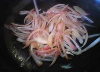 洋葱滑肉汤怎么做,洋葱滑肉汤怎么做好吃,洋葱滑肉汤做法 洋葱滑肉汤怎么做,洋葱滑肉汤怎么做好吃,洋葱滑肉汤做法