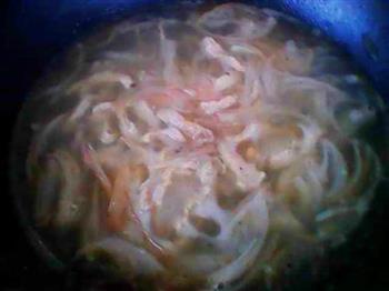 洋葱滑肉汤怎么做,洋葱滑肉汤怎么做好吃,洋葱滑肉汤做法 洋葱滑肉汤怎么做,洋葱滑肉汤怎么做好吃,洋葱滑肉汤做法