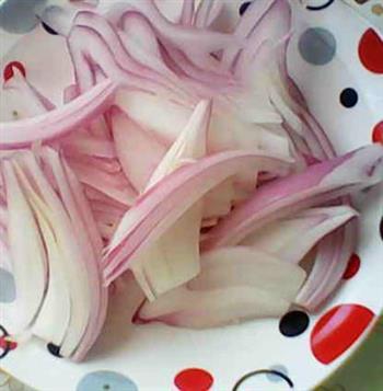 洋葱滑肉汤怎么做,洋葱滑肉汤怎么做好吃,洋葱滑肉汤做法