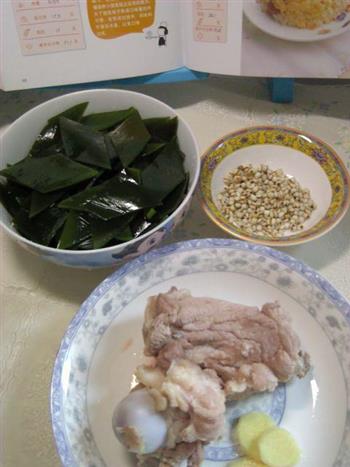 大骨海带薏米汤怎么做,大骨海带薏米汤怎么做好吃,大骨海带薏米汤做法 大骨海带薏米汤怎么做,大骨海带薏米汤怎么做好吃,大骨海带薏米汤做法