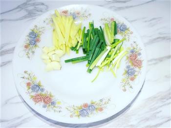 被讚好廚藝的薑蔥炒螃蟹怎么做,被讚好廚藝的薑蔥炒螃蟹怎么做好吃,被讚好廚藝的薑蔥炒螃蟹做法 被讚好廚藝的薑蔥炒螃蟹怎么做,被讚好廚藝的薑蔥炒螃蟹怎么做好吃,被讚好廚藝的薑蔥炒螃蟹做法