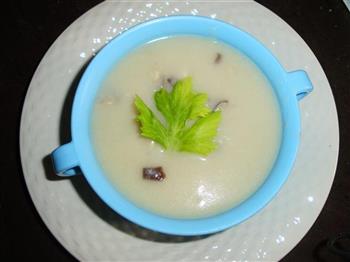 香浓蘑菇汤怎么做,香浓蘑菇汤怎么做好吃,香浓蘑菇汤做法 香浓蘑菇汤怎么做,香浓蘑菇汤怎么做好吃,香浓蘑菇汤做法