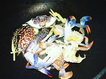 被讚好廚藝的薑蔥炒螃蟹怎么做,被讚好廚藝的薑蔥炒螃蟹怎么做好吃,被讚好廚藝的薑蔥炒螃蟹做法 被讚好廚藝的薑蔥炒螃蟹怎么做,被讚好廚藝的薑蔥炒螃蟹怎么做好吃,被讚好廚藝的薑蔥炒螃蟹做法