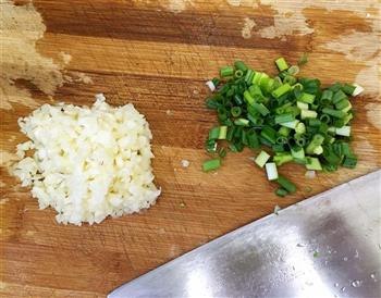 清蒸膏蟹怎么做，清蒸膏蟹怎么做好吃，清蒸膏蟹做法