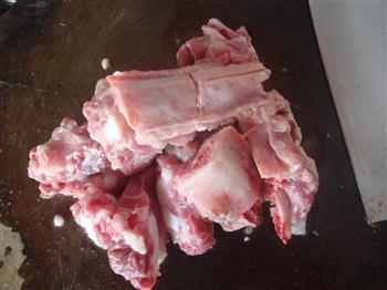 排骨玉米萝卜汤怎么做，排骨玉米萝卜汤怎么做好吃，排骨玉米萝卜汤做法