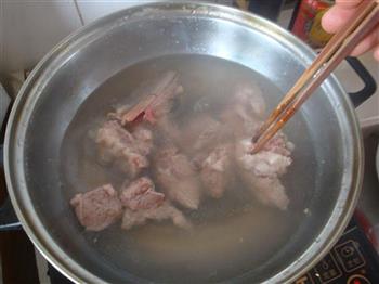 排骨玉米萝卜汤怎么做，排骨玉米萝卜汤怎么做好吃，排骨玉米萝卜汤做法