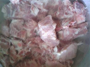 玉米苦瓜绿豆脊骨汤怎么做,玉米苦瓜绿豆脊骨汤怎么做好吃,玉米苦瓜绿豆脊骨汤做法 玉米苦瓜绿豆脊骨汤怎么做,玉米苦瓜绿豆脊骨汤怎么做好吃,玉米苦瓜绿豆脊骨汤做法