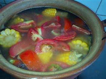西红柿土豆玉米汤怎么做，西红柿土豆玉米汤怎么做好吃，西红柿土豆玉米汤做法