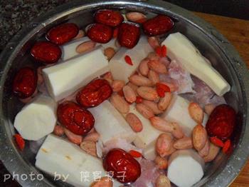 淮山花生炖扇骨怎么做,淮山花生炖扇骨怎么做好吃,淮山花生炖扇骨做法 淮山花生炖扇骨怎么做,淮山花生炖扇骨怎么做好吃,淮山花生炖扇骨做法