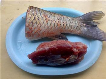 海带豆腐鱼尾汤怎么做,海带豆腐鱼尾汤怎么做好吃,海带豆腐鱼尾汤做法