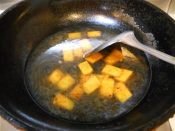 南瓜煮年糕怎么做，南瓜煮年糕怎么做好吃，南瓜煮年糕做法