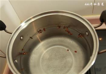 冬瓜萝卜龙骨汤怎么做，冬瓜萝卜龙骨汤怎么做好吃，冬瓜萝卜龙骨汤做法