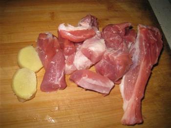 鳄鱼干炖瘦肉汤怎么做，鳄鱼干炖瘦肉汤怎么做好吃，鳄鱼干炖瘦肉汤做法