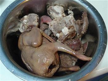 营养乳鸽汤怎么做，营养乳鸽汤怎么做好吃，营养乳鸽汤做法