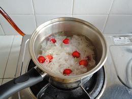 银耳樱桃汤怎么做,银耳樱桃汤怎么做好吃,银耳樱桃汤做法 银耳樱桃汤怎么做,银耳樱桃汤怎么做好吃,银耳樱桃汤做法
