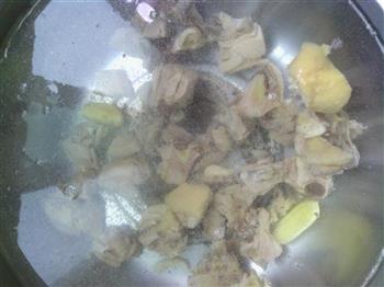 玉米莴笋炖鸡汤怎么做,玉米莴笋炖鸡汤怎么做好吃,玉米莴笋炖鸡汤做法 玉米莴笋炖鸡汤怎么做,玉米莴笋炖鸡汤怎么做好吃,玉米莴笋炖鸡汤做法