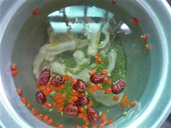 冬瓜煲鸭掌怎么做,冬瓜煲鸭掌怎么做好吃,冬瓜煲鸭掌做法 冬瓜煲鸭掌怎么做,冬瓜煲鸭掌怎么做好吃,冬瓜煲鸭掌做法