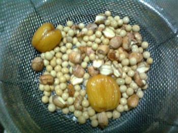 芥菜墨鱼猪骨汤怎么做，芥菜墨鱼猪骨汤怎么做好吃，芥菜墨鱼猪骨汤做法